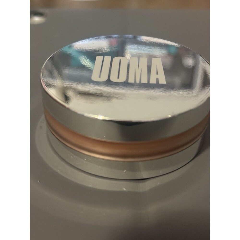 UOMA Trippin Smooth Powder DEEP - Sealed and Authentic New